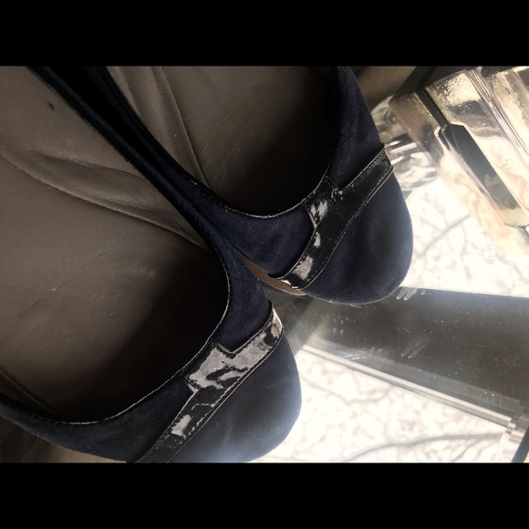 Navy flats - Picture 5 of 7